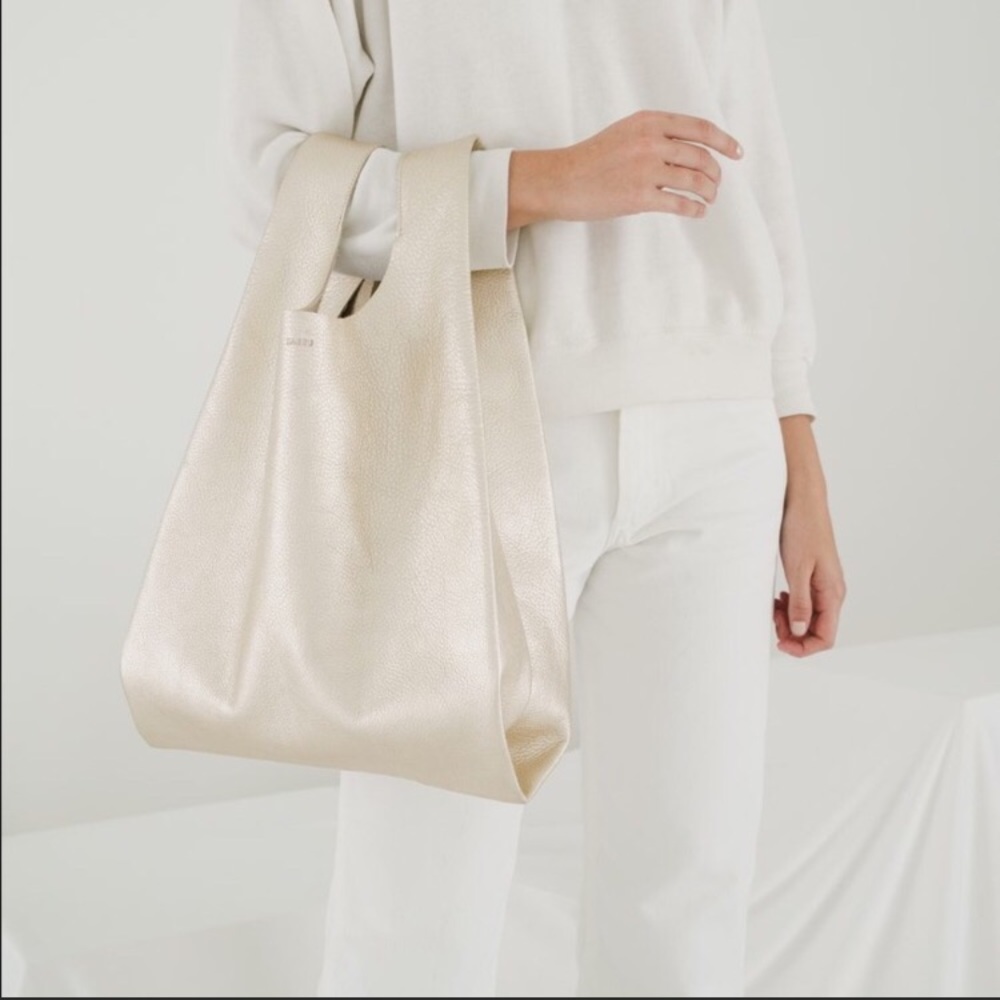 New Never Used Baggu Platinum Leather Tote